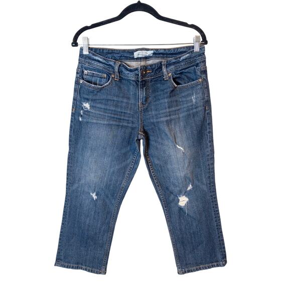 Aeropostale 2010 Distressed Low Rise Medium Wash Capri Jeans Size 9/10 - Picture 5 of 9